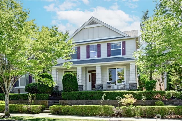 Property photo for 19003 NE 68th Street, Redmond
