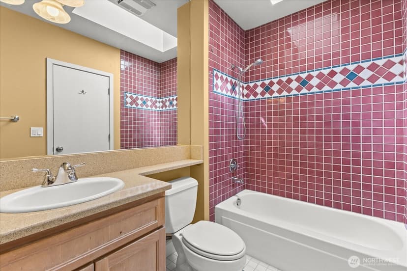 Property photo for 14228 236th Avenue NE, Woodinville photo 18
