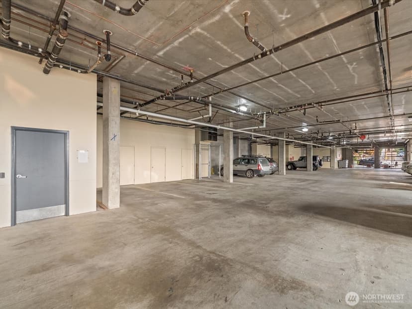 Property photo for 655 W Crockett Street #A202, Seattle photo 33
