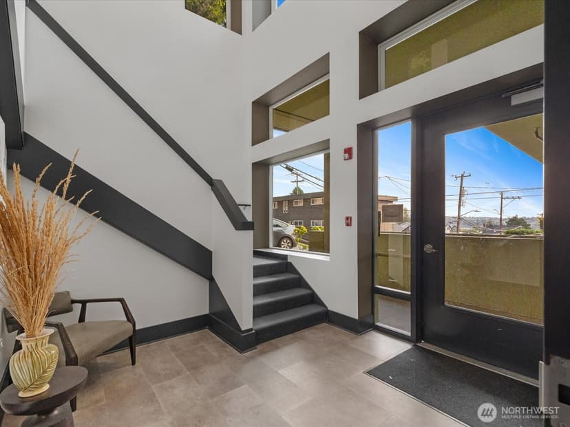 Property photo for 655 W Crockett Street #A202, Seattle photo 29
