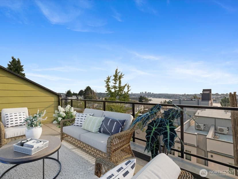 Property photo for 655 W Crockett Street #A202, Seattle photo 26
