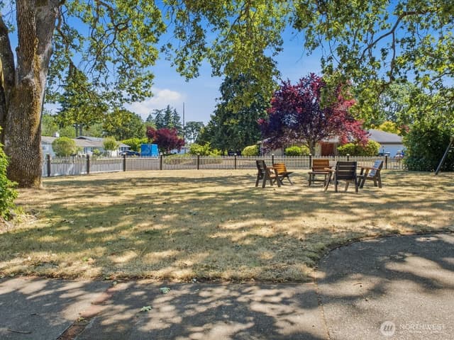 Property photo for 6202 83rd Street SW, Lakewood photo 4