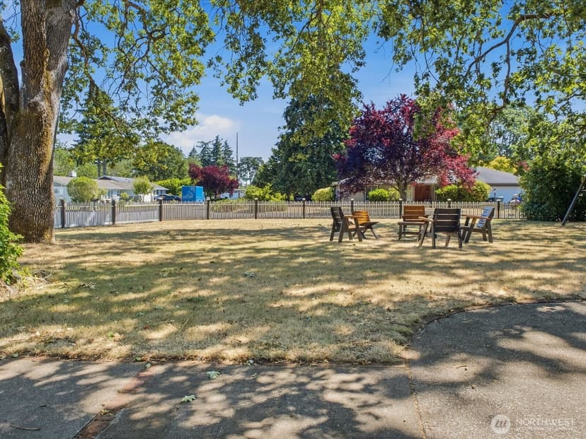 Property photo for 6202 83rd Street SW, Lakewood photo 4
