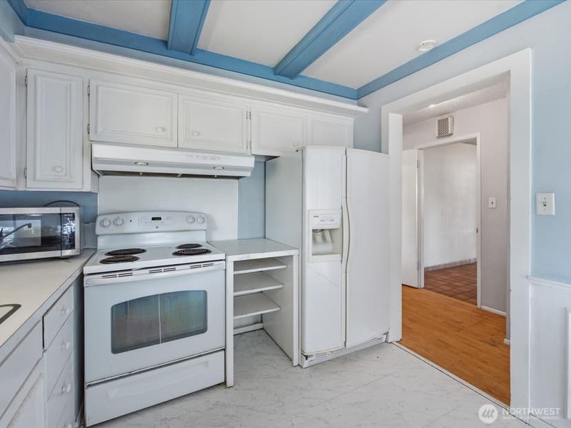 Property photo for 6202 83rd Street SW, Lakewood photo 17