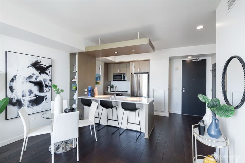 Property photo for 1321 Seneca Street #1902, Seattle photo 5