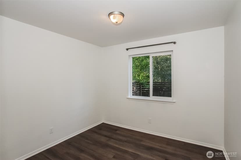 Property photo for 3311 New Hope Circle, Bremerton photo 12