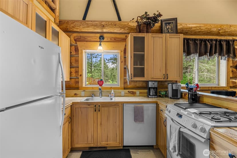 Property photo for 18135 River Road, Leavenworth photo 40