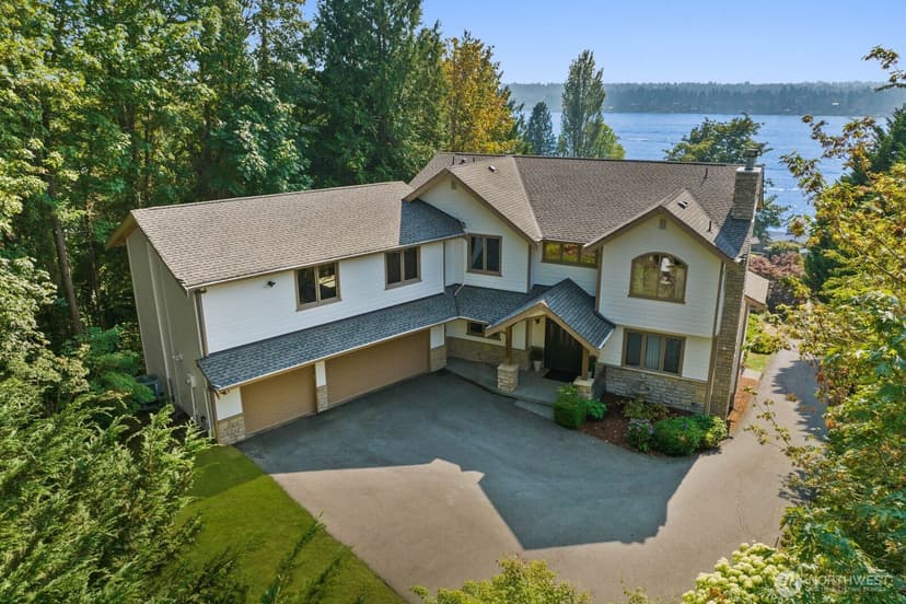 Property photo for 12510 Holmes Point Drive NE, Kirkland photo 39