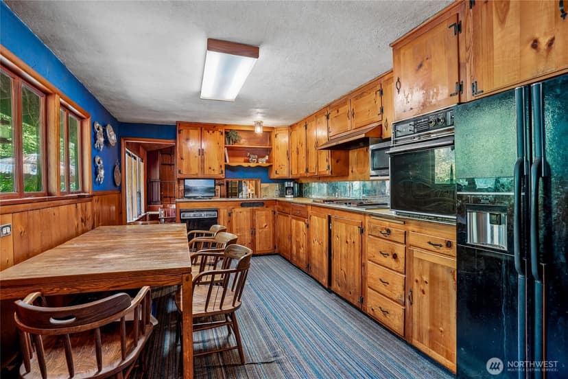 Property photo for 7203 128th Street E, Puyallup photo 8