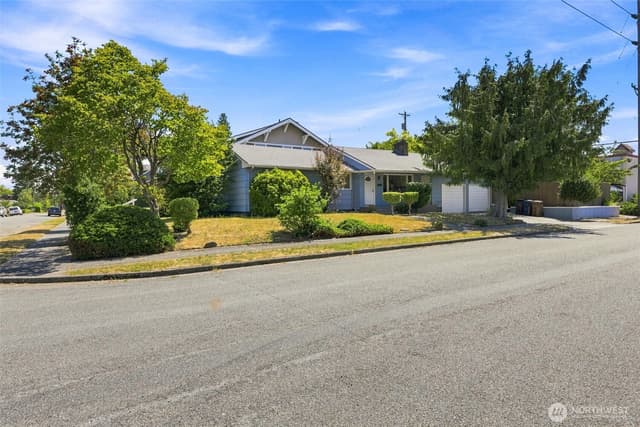 Property photo for 619 N Verde Street, Tacoma photo 2