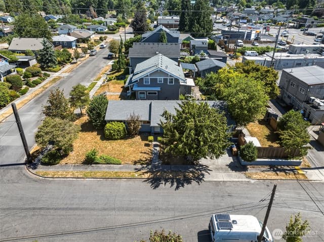 Property photo for 619 N Verde Street, Tacoma photo 4