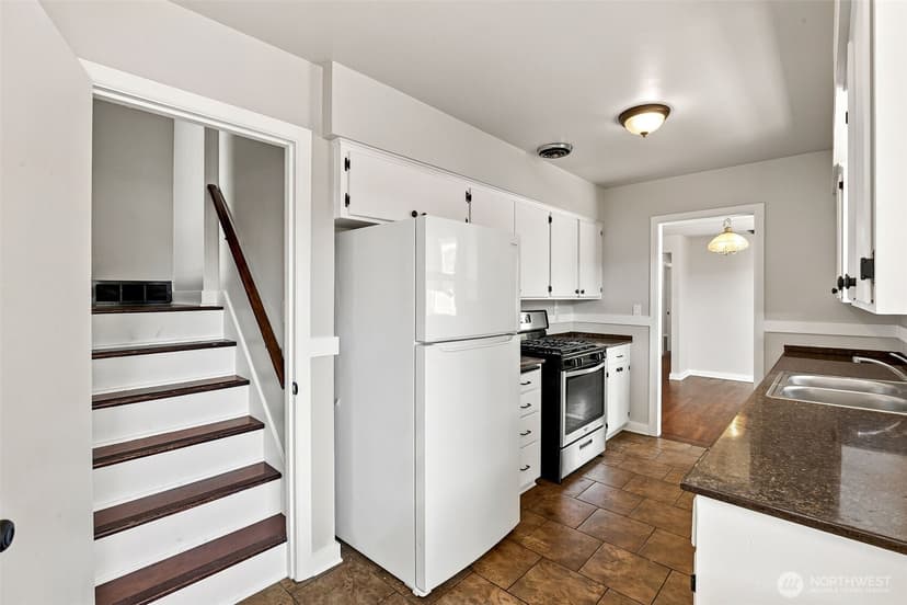 Property photo for 619 N Verde Street, Tacoma photo 18