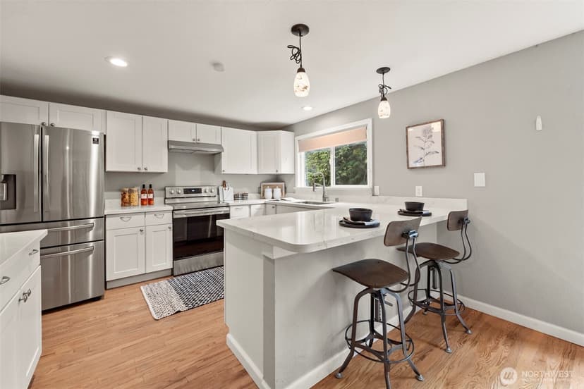Property photo for 1228 NE Brockman Place, Seattle photo 8