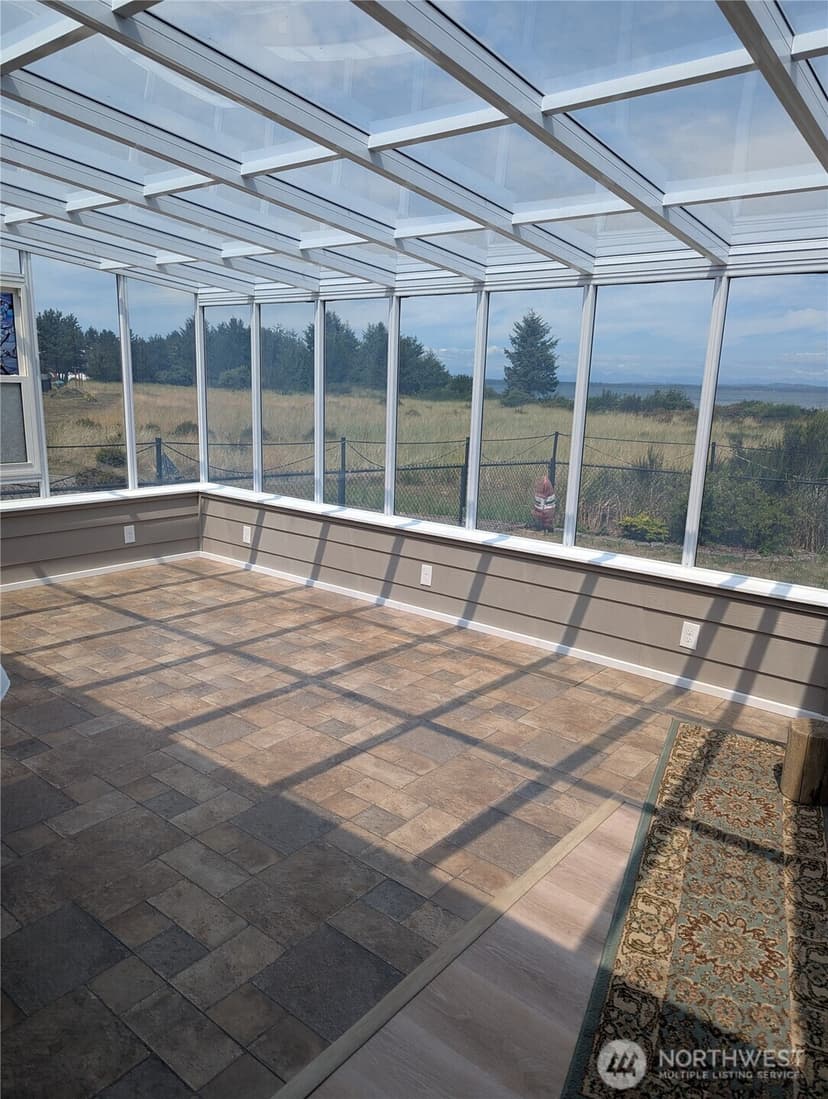 Property photo for 268 Sunrise Avenue SE, Ocean Shores photo 32