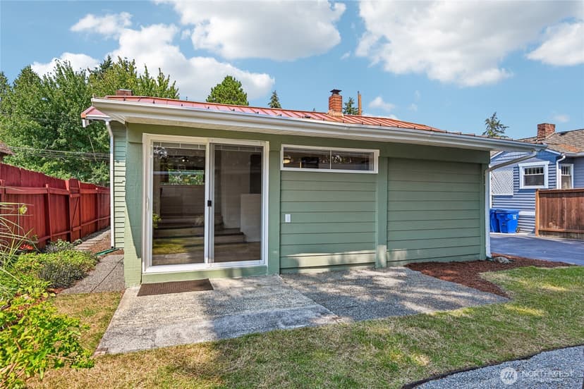 Property photo for 5017 SW Grayson Street, Seattle photo 33