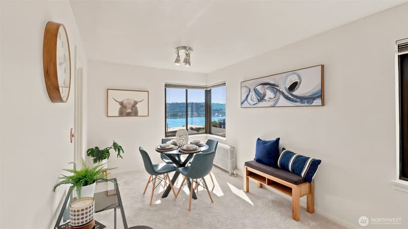 Property photo for 2450 Dexter Avenue N #303, Seattle photo 14