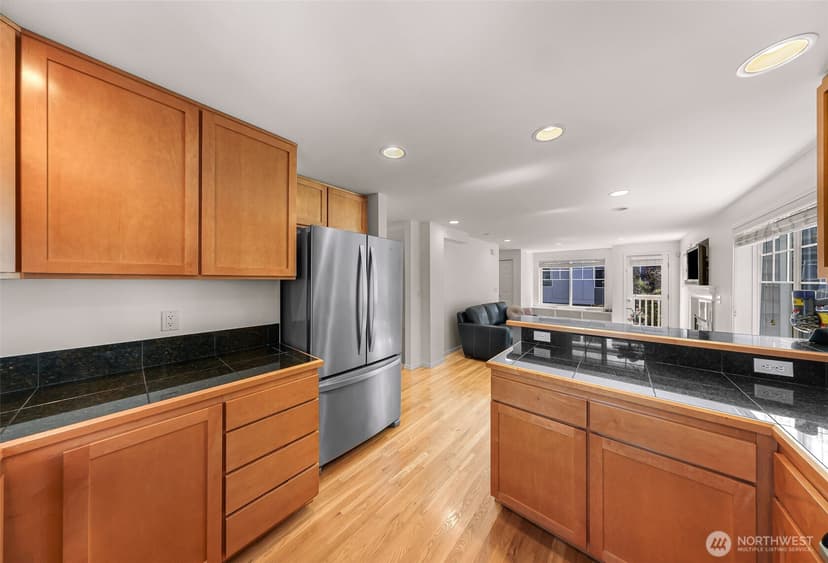 Property photo for 8516 Nesbit Avenue N #A, Seattle photo 13