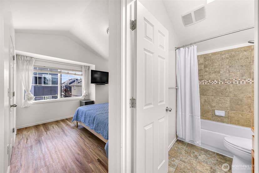 Property photo for 8516 Nesbit Avenue N #A, Seattle photo 19