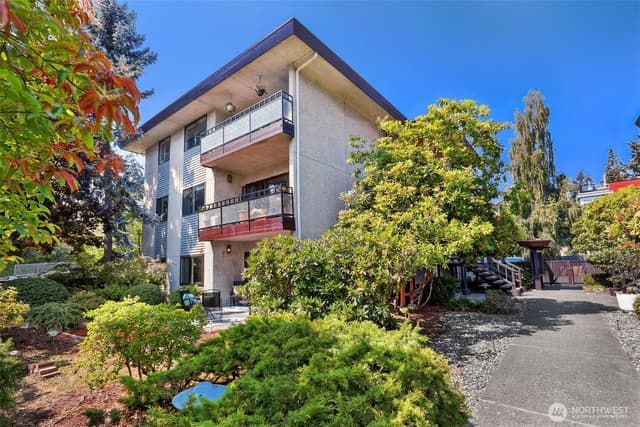 Property photo for 300 N 137th Street #A, Seattle