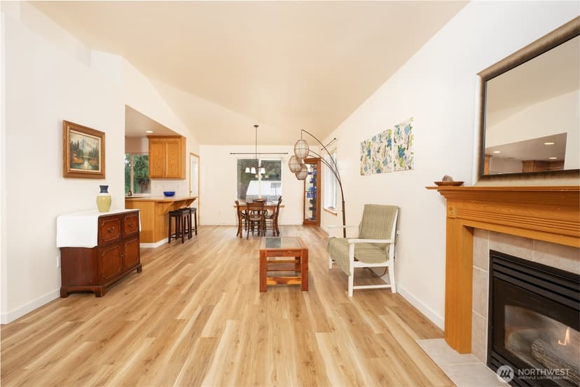Property photo for 6016 129th Street Ct NW, Gig Harbor photo 6