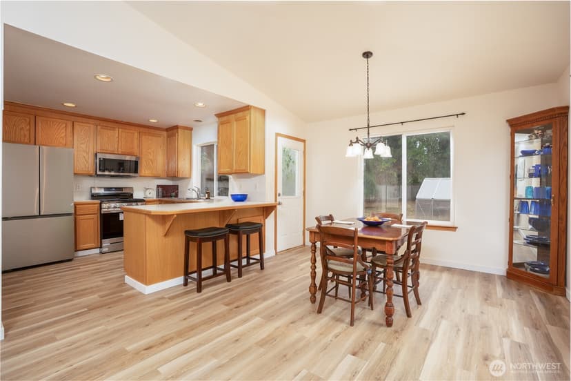 Property photo for 6016 129th Street Ct NW, Gig Harbor photo 9