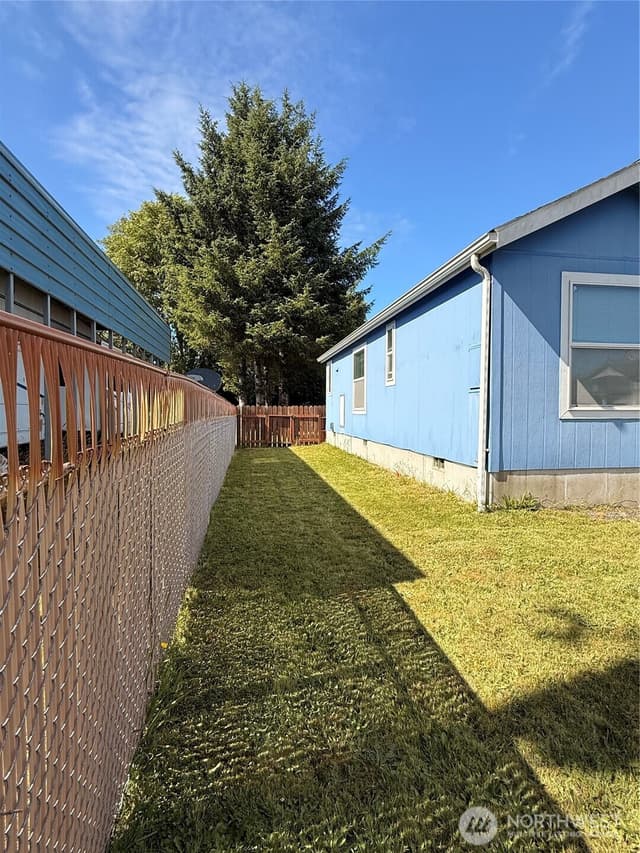Property photo for 881 Magellan Avenue NE, Ocean Shores photo 3