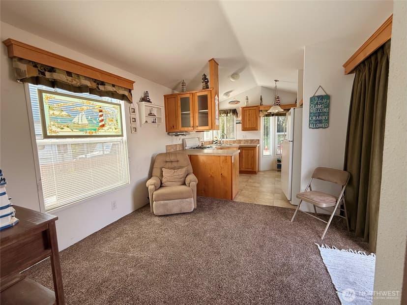 Property photo for 881 Magellan Avenue NE, Ocean Shores photo 6