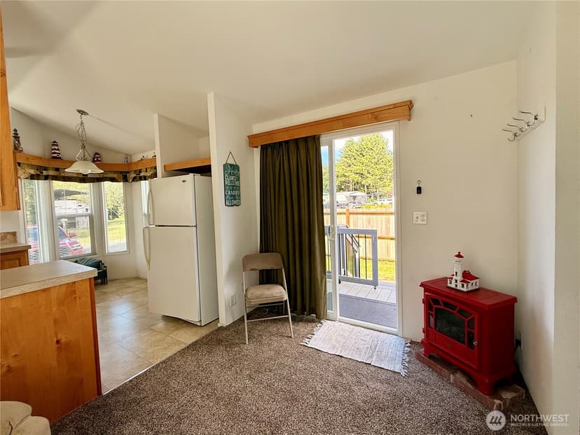 Property photo for 881 Magellan Avenue NE, Ocean Shores photo 7