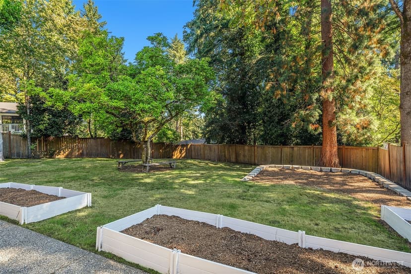 Property photo for 2810 127th Avenue NE, Bellevue photo 30