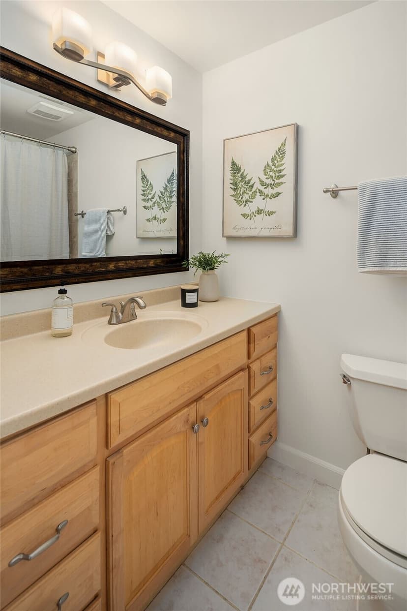 Property photo for 2810 127th Avenue NE, Bellevue photo 17