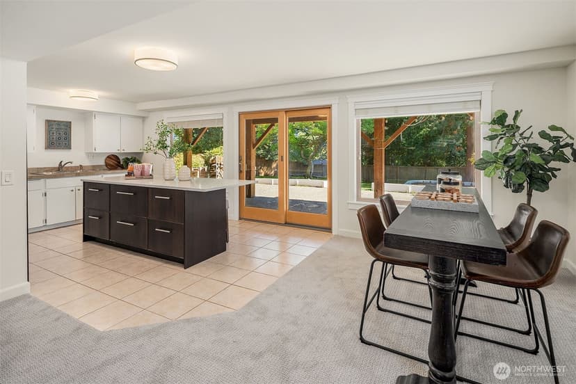Property photo for 2810 127th Avenue NE, Bellevue photo 21