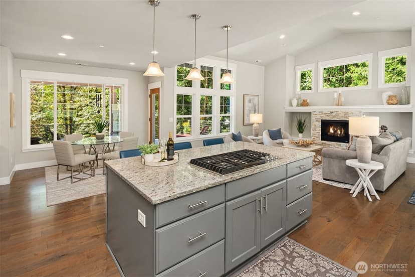 Property photo for 1090 218th Avenue NE, Sammamish photo 8