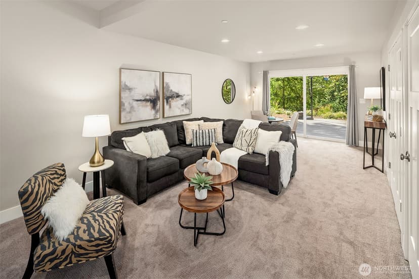 Property photo for 1090 218th Avenue NE, Sammamish photo 22