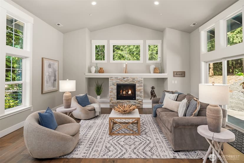 Property photo for 1090 218th Avenue NE, Sammamish photo 10