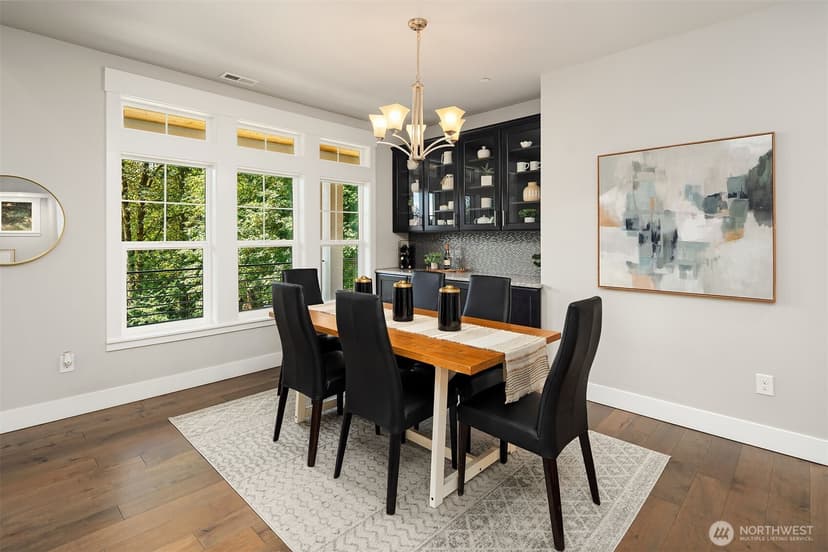 Property photo for 1090 218th Avenue NE, Sammamish photo 4