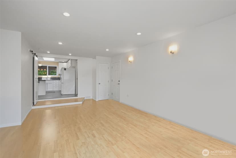 Property photo for 738 Wallin Street, Bremerton photo 18