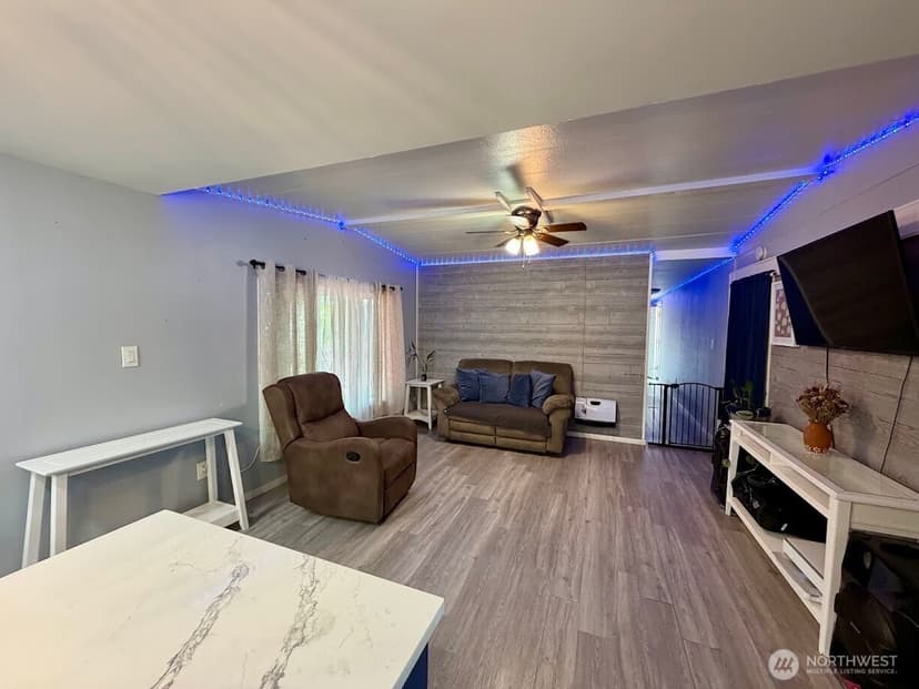 Property photo for 210 37th Street SE #105, Auburn photo 12