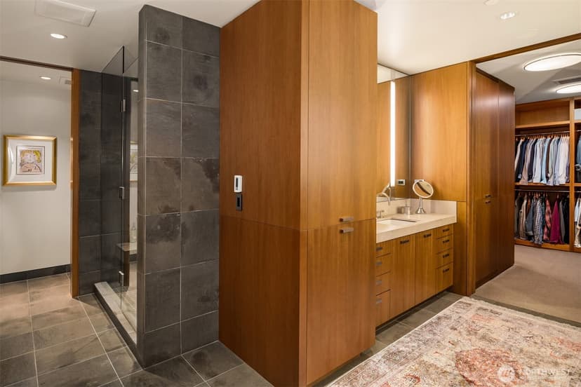 Property photo for 715 2nd Avenue #1504, Seattle photo 32