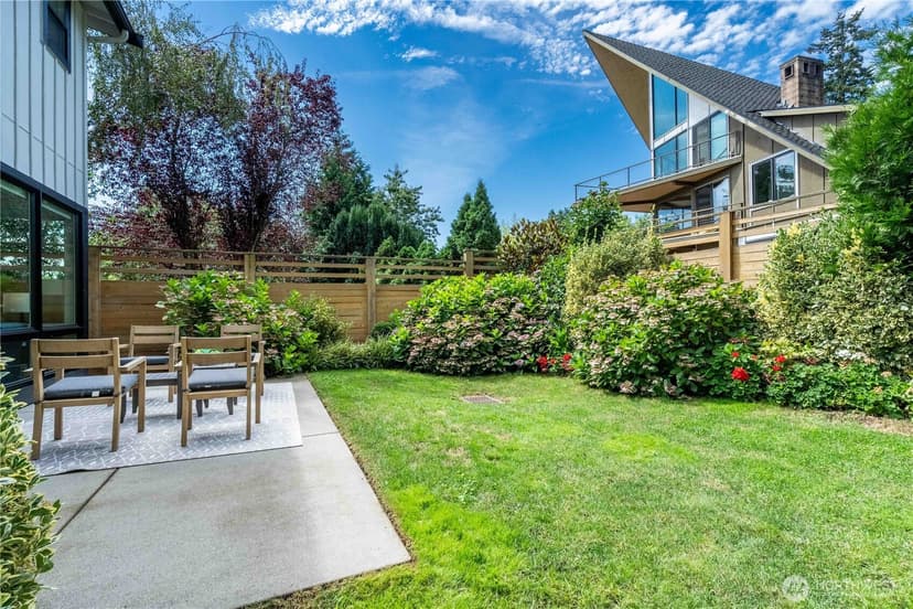 Property photo for 6915 55th Avenue S #B, Seattle photo 32