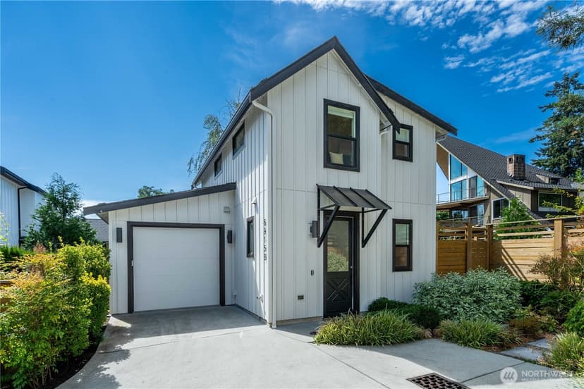 Property photo for 6915 55th Avenue S #B, Seattle