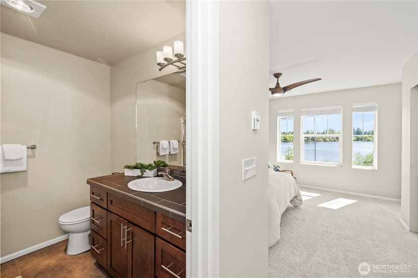 Property photo for 1912 113th Place SE, Everett photo 22