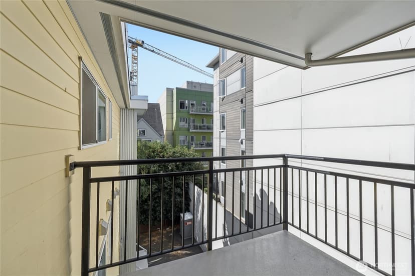 Property photo for 1743 NW 57th Street #406, Seattle photo 18