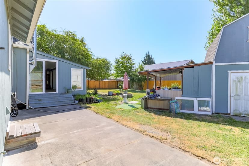 Property photo for 212 2nd Avenue N, Algona photo 34
