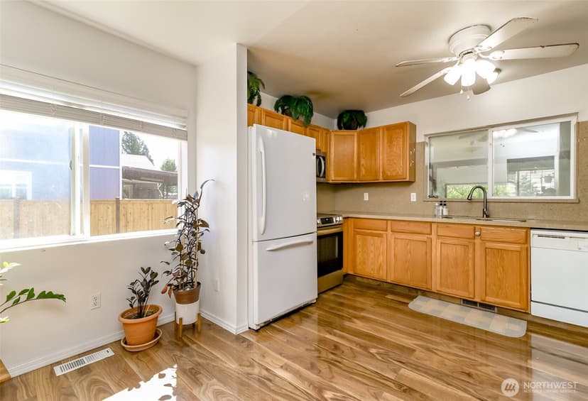 Property photo for 212 2nd Avenue N, Algona photo 29