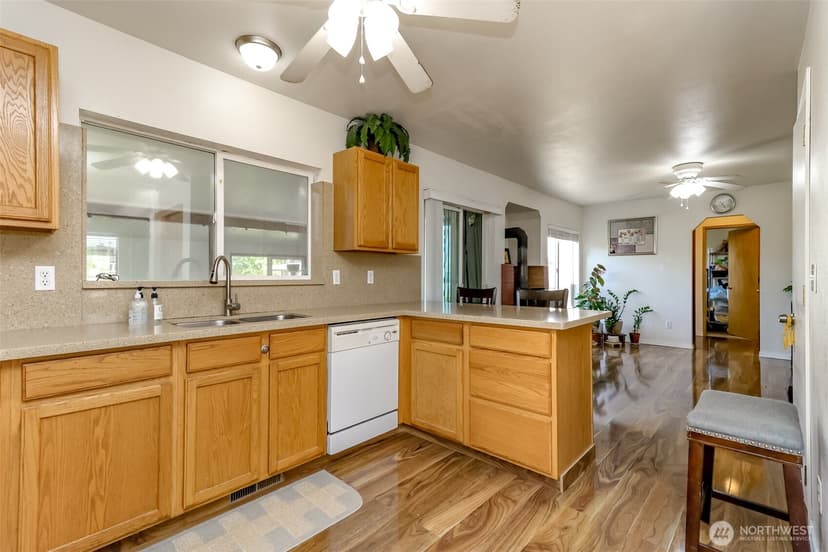 Property photo for 212 2nd Avenue N, Algona photo 9