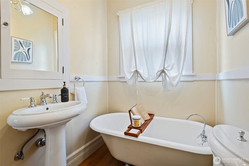 Property photo for 507 N G Street, Tacoma photo 7