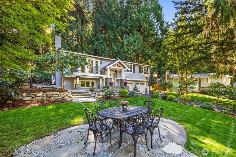 Property photo for 153 221st Avenue NE, Sammamish photo 2
