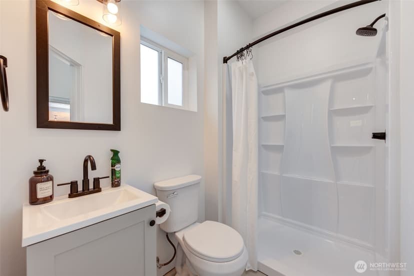 Property photo for 6728 187th Street SE, Clearview photo 30