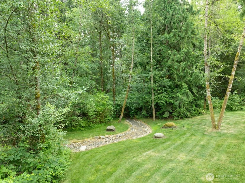 Property photo for 6728 187th Street SE, Clearview photo 8