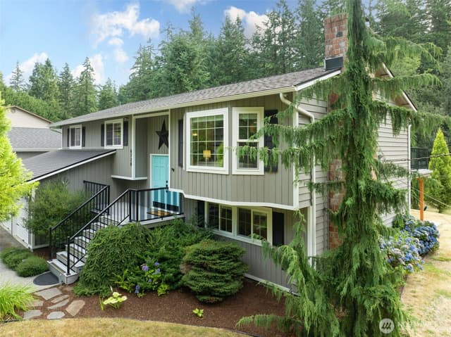 Property photo for 6728 187th Street SE, Clearview photo 2